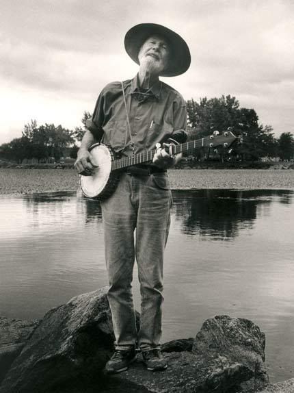Pete Seeger Pictures, Images and Photos