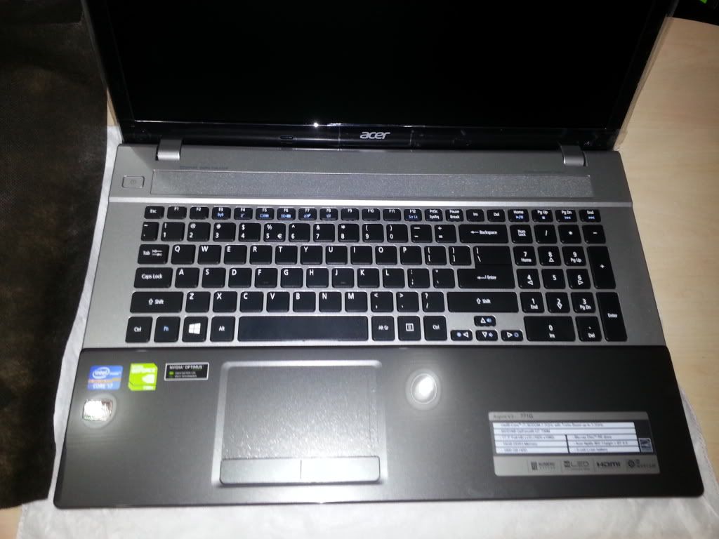 Acer V3-771G..Core I7 3632QM-Ram 16G-HDD 1TB- GT730M- Bluray-New 100%..Giá Chỉ 13Tr++ - 2