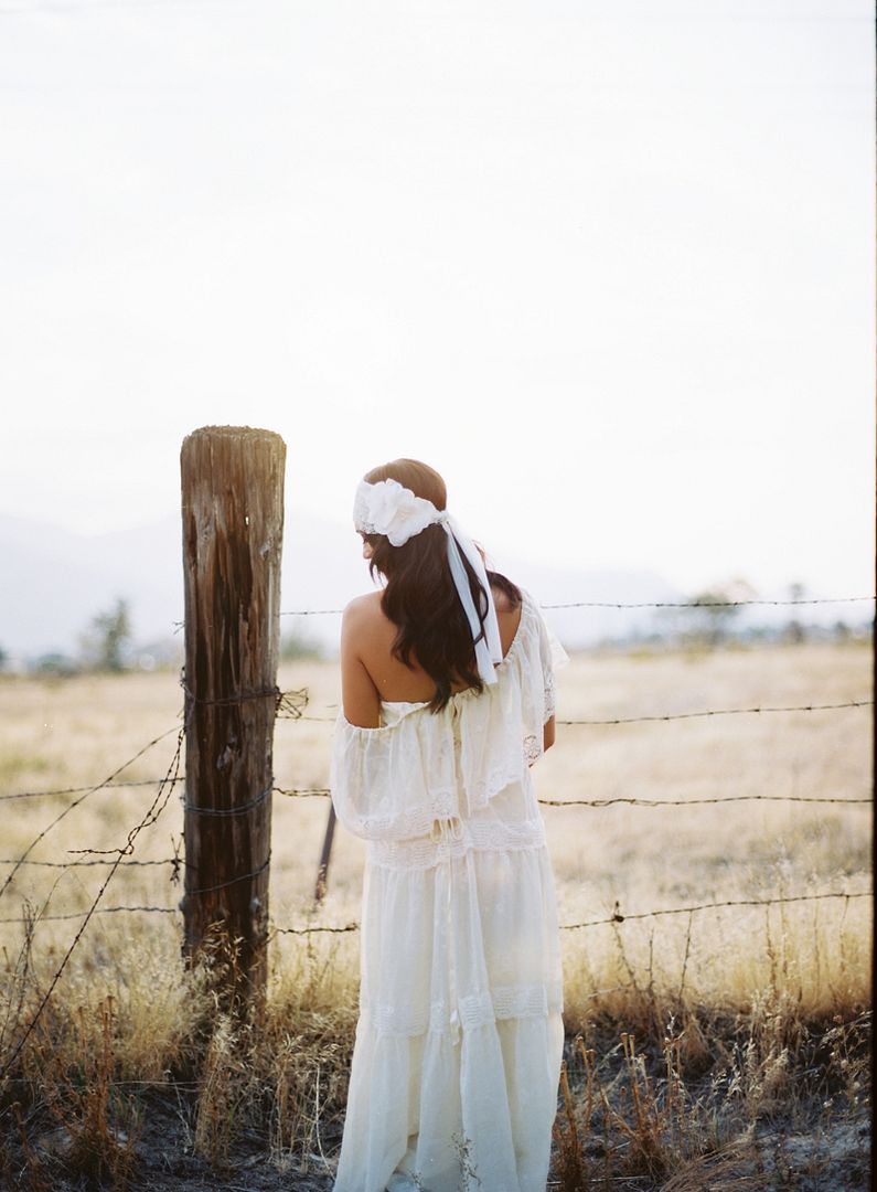 desert bohemian wedding, the gypsy bride, bohemian wedding by Kayleen T. Photography