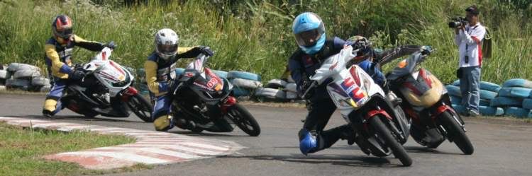 Honda Beat Open Class Race Action