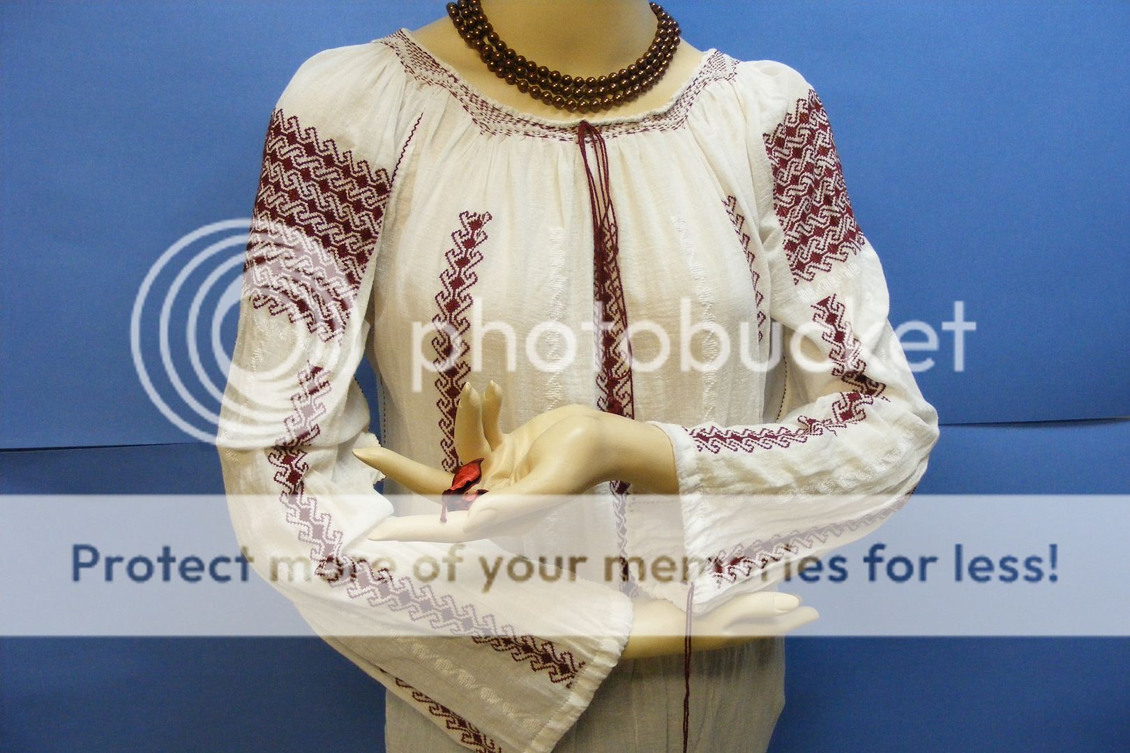 TERRIFIC  Vtg Burgundy H Embroidered ROMANIAN Evening Solid Top 